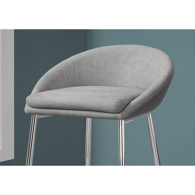 Ensemble contemporain de deux tabourets de bar élégants et confortables pour divers décors