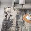 Tapis touffeté à la main à motif abstrait gris / noir / ivoire Marasco-465271774