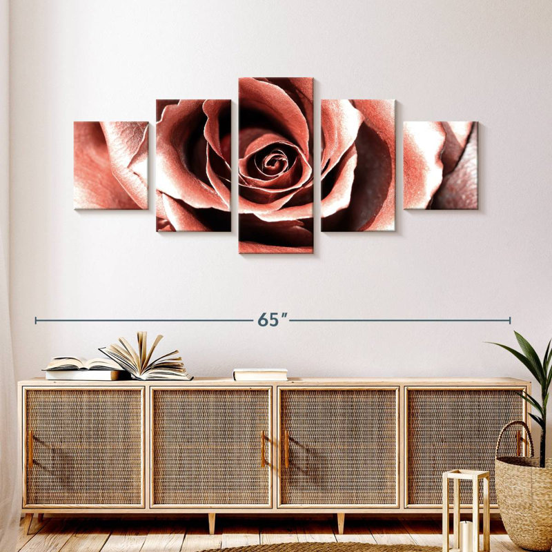 Fleur rose or, H 24 po x l 55 po