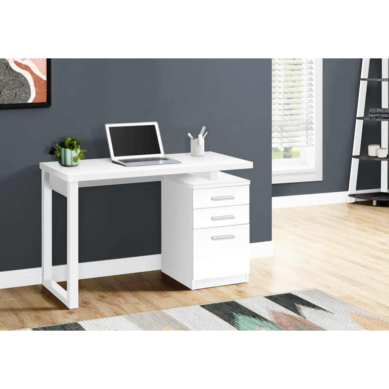 Bureau d'ordinateur, Blanc