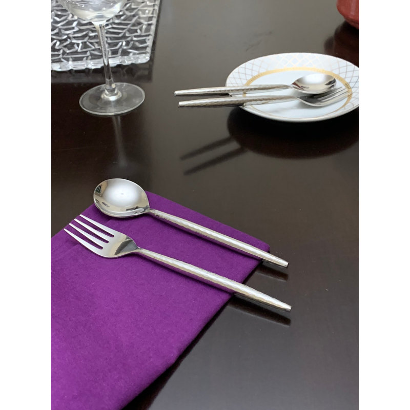 Ensemble de couverts 8 pièces, service pour 4
