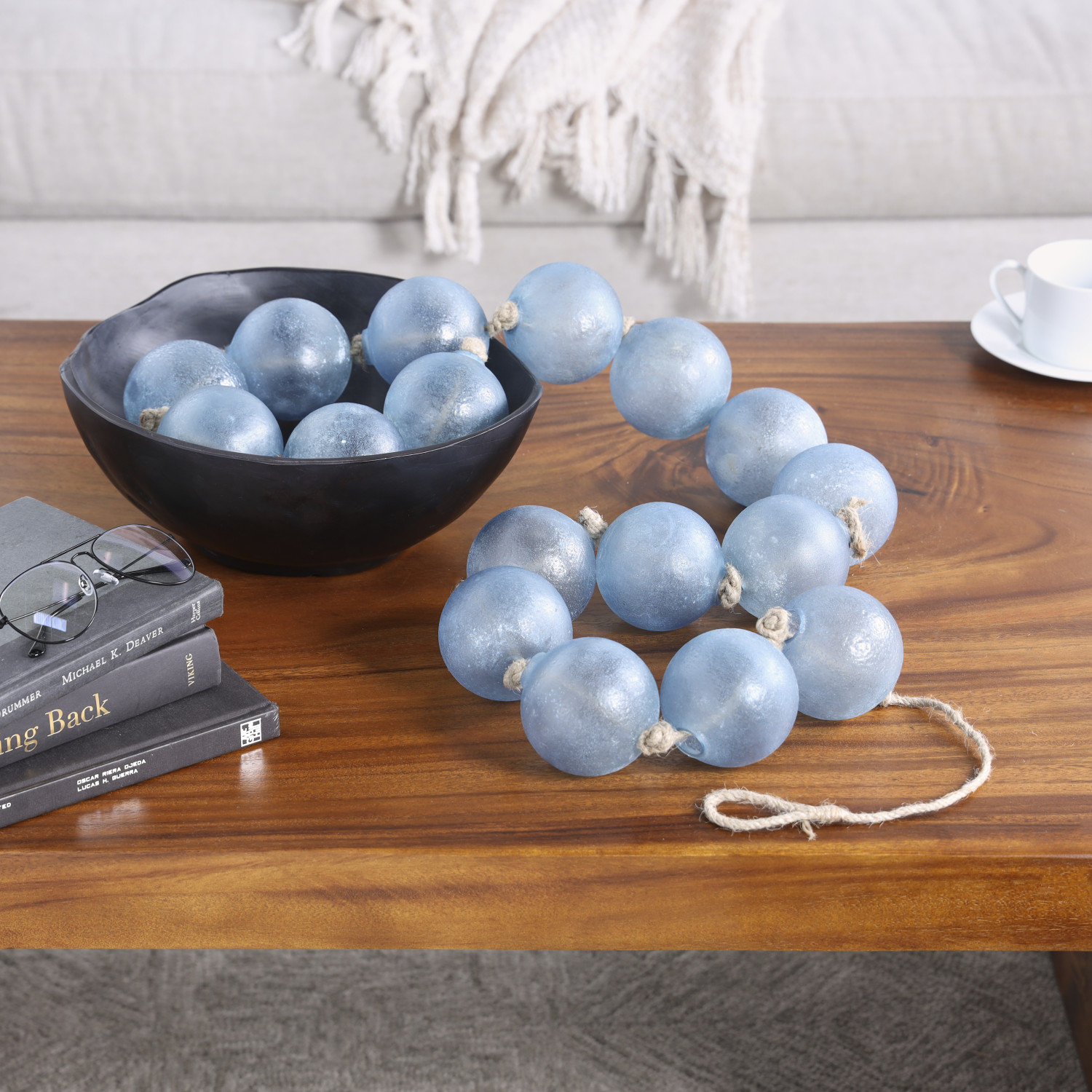 Pearl Glass Garland, 91" L, Blue