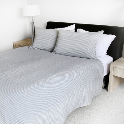 Cavendish Coverlet
