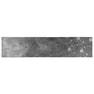 Avicia Table Runner