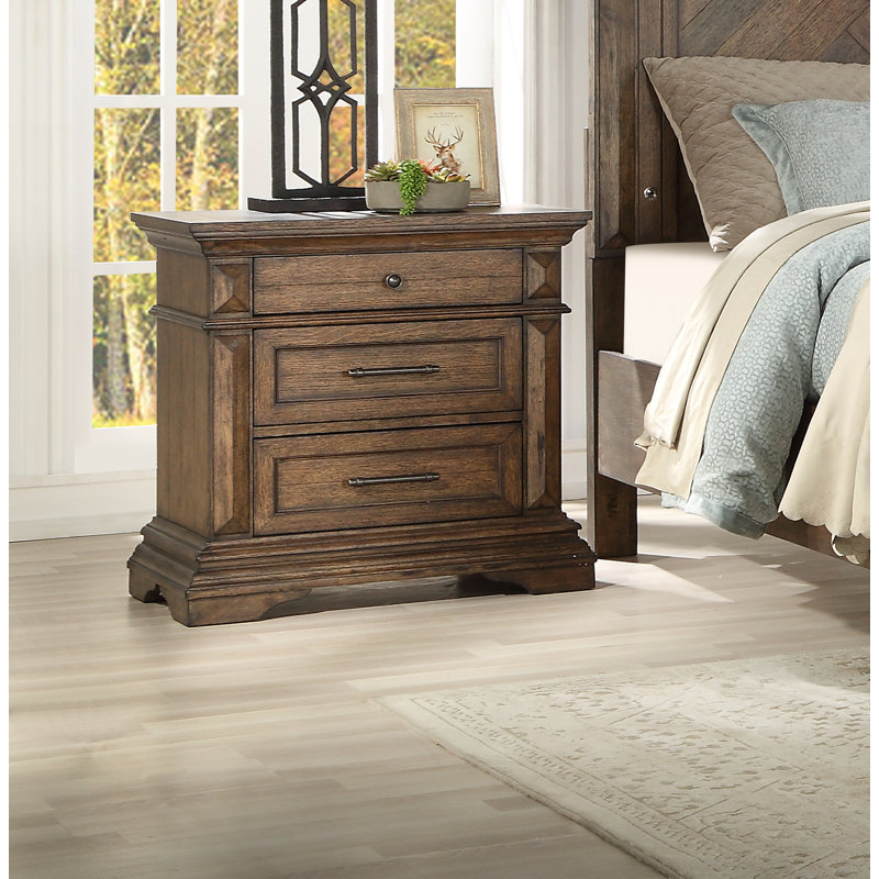 Table de chevet 3 tiroirs Kerr