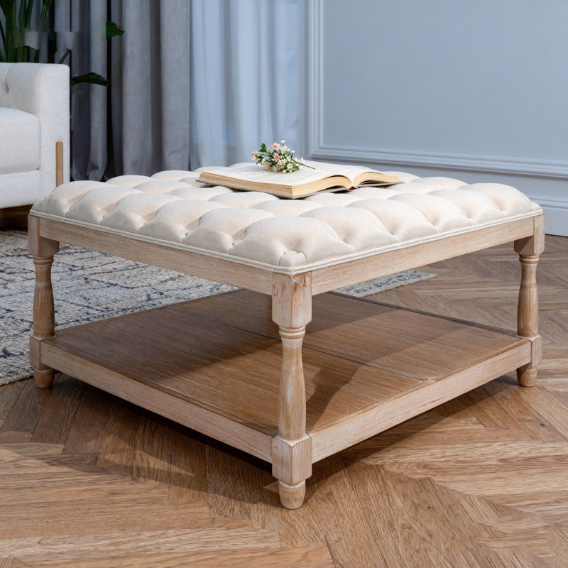 Tables basses carrées avec repose-pieds pour salon