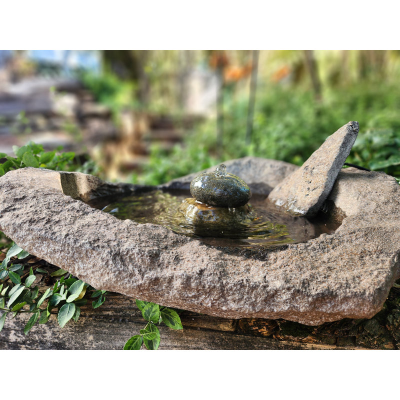 Fontaine à galets empilés Rustic Rock Bowl