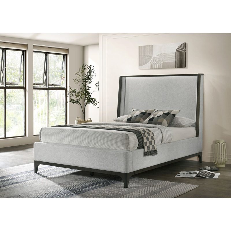 Alicia Upholstered Bed, Queen