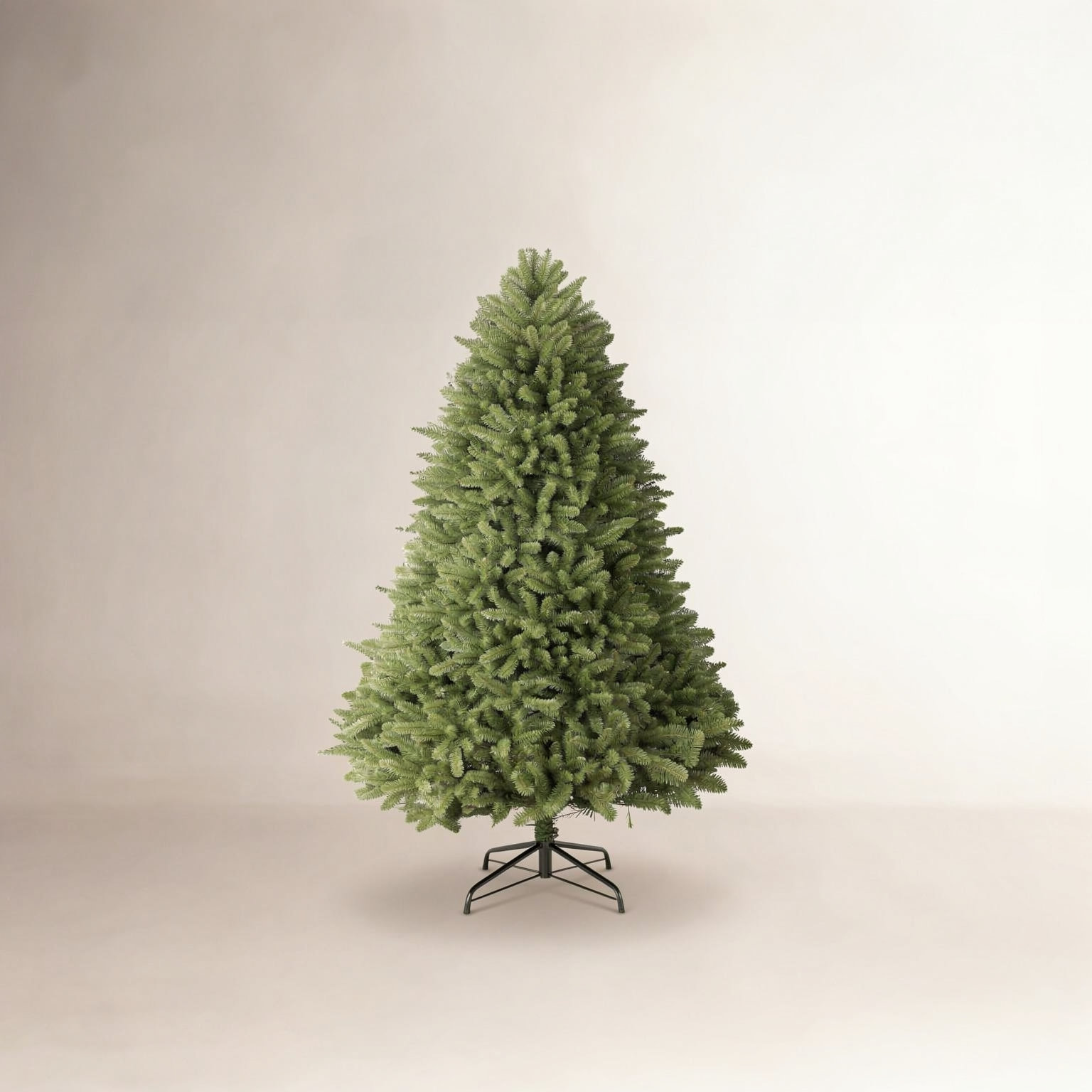 Lighted Artificial Christmas Tree, 7'