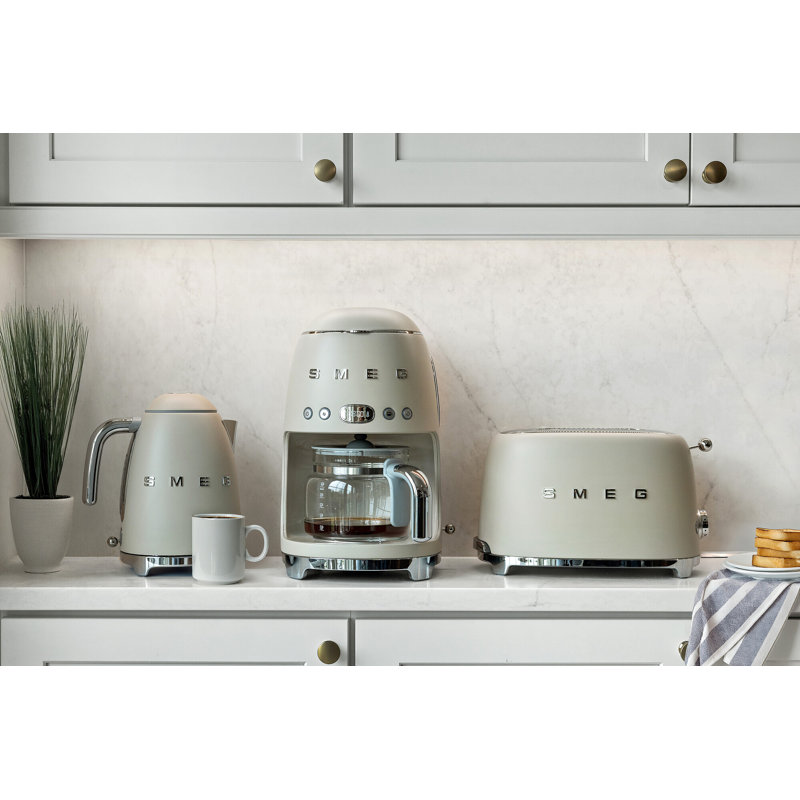 SMEG 50's Retro Style Aesthetic 2 Slice Toaster, Red