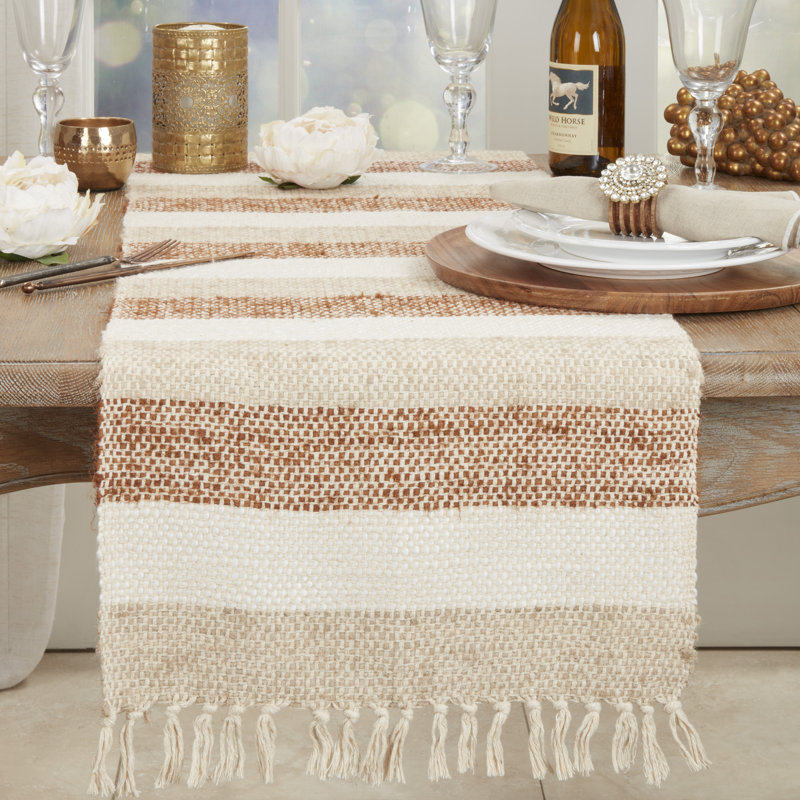 Illyria Dining Linens