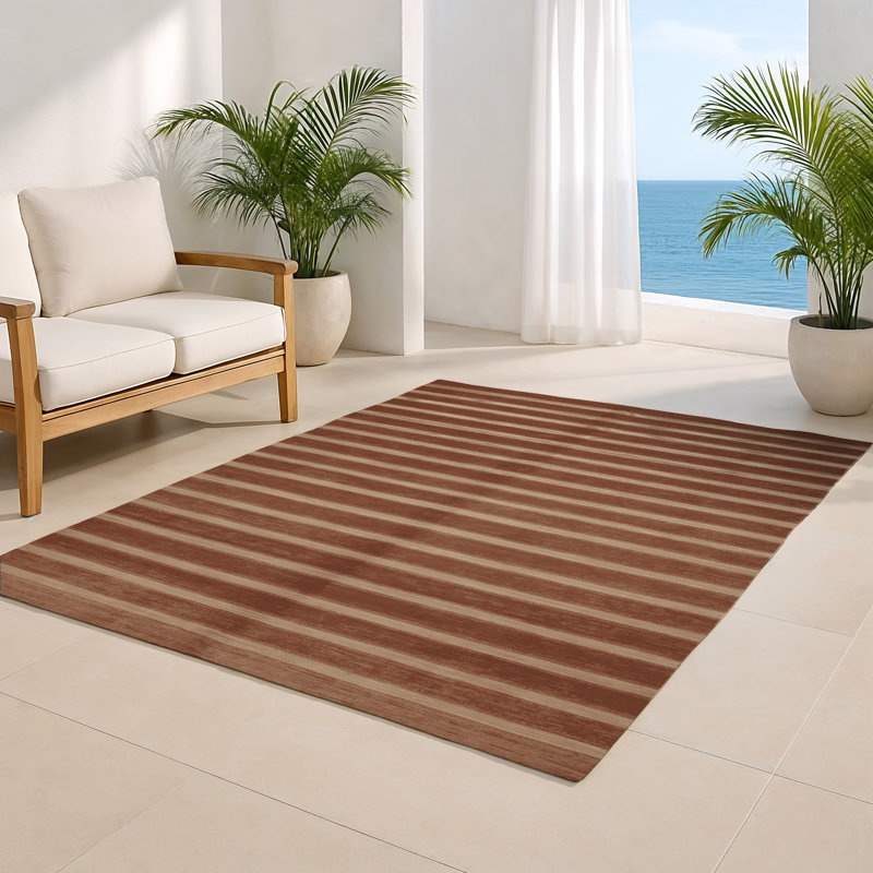 Tapis intérieur / extérieur brun HorizontalStripes, Rectangle 5 pi x 7 pi