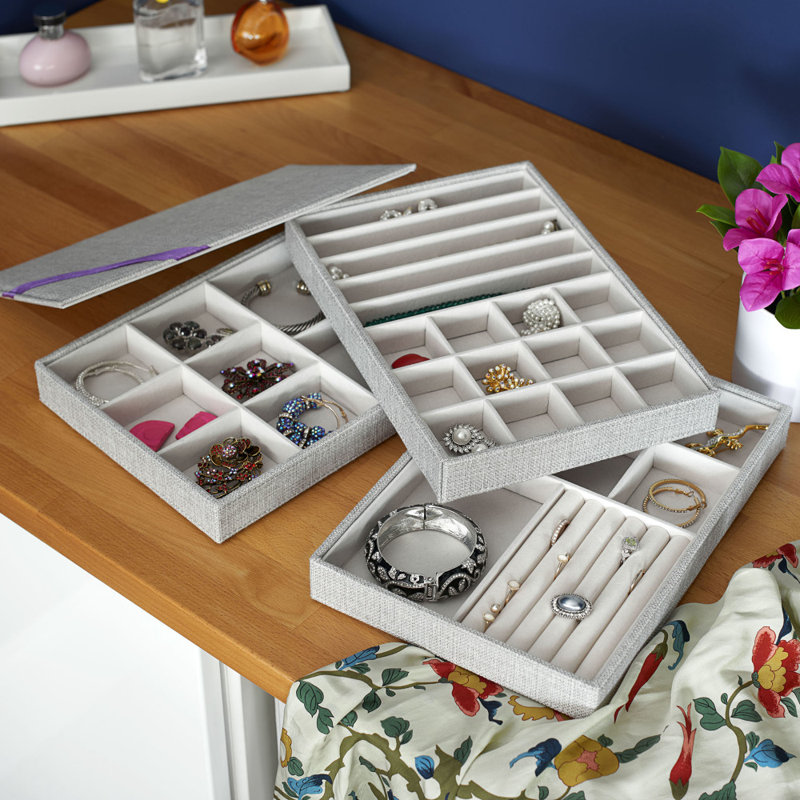 Organisateur de bijoux empilable à 3 niveaux en tissu Kunzler, Gris