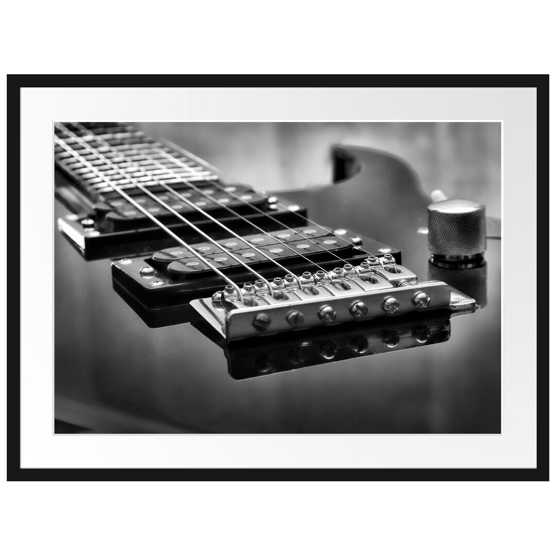 Gerahmtes Poster Black E-Guitar