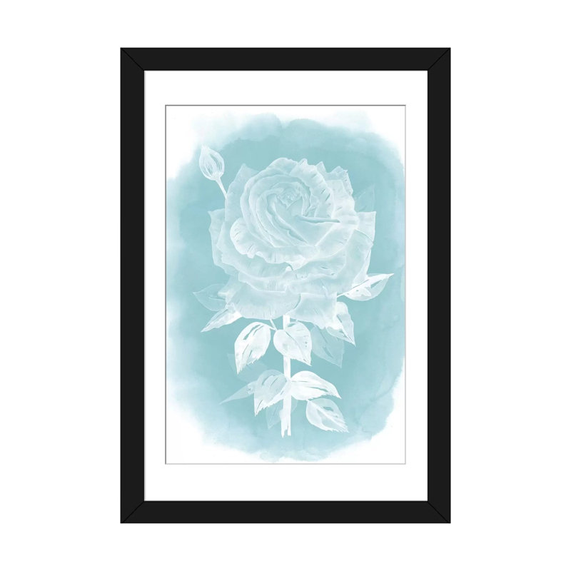 «Ghost Rose II» par Grace Popp, impression sur toile tendue sur châssis, H 32 po x l 24 po x P 1 po, Blanc