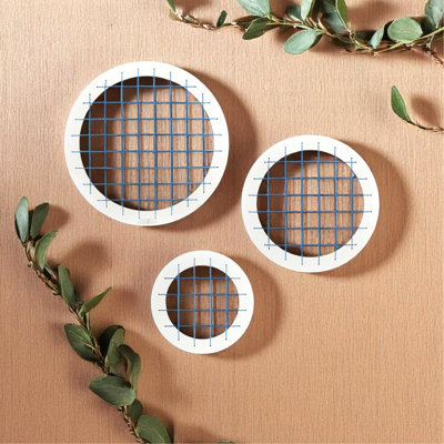 Blue Memory Board Wall Decor 3 - Piece , Oval Shape, Solid Wood Frame, Perfect For Living Room Arrangement Beautification Of 3, Modern Style Showcase Design