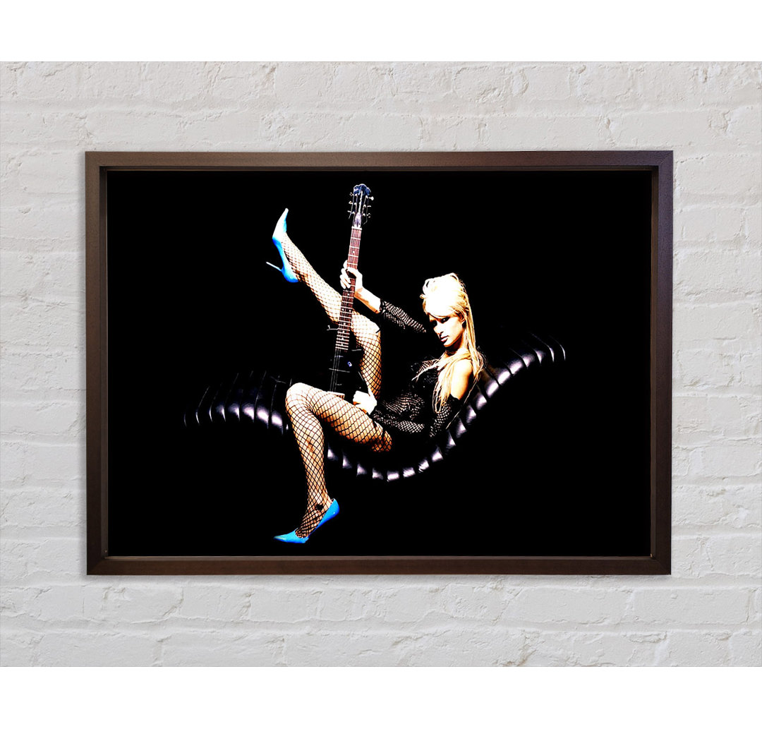 Paris Hilton Gitarre Gerahmter Druck Wandkunst