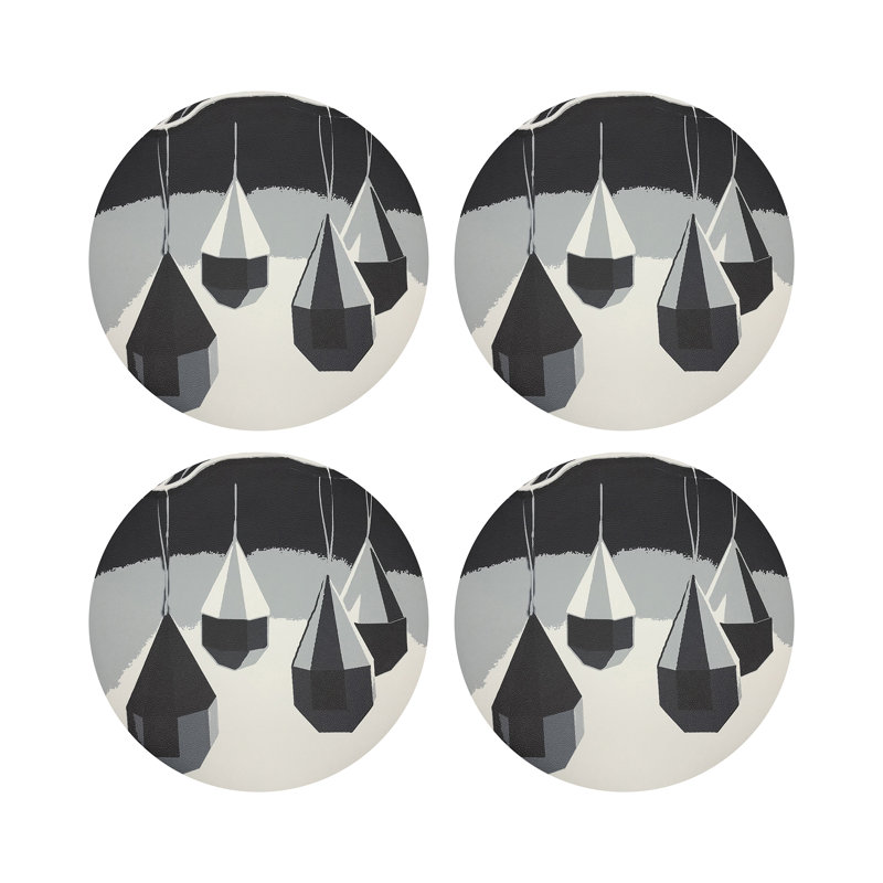 Ornaments Pebble 16" Vinyl Placemat, Black/White