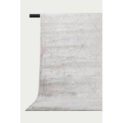 Maquon Solid Colour Hand Woven Area Rug