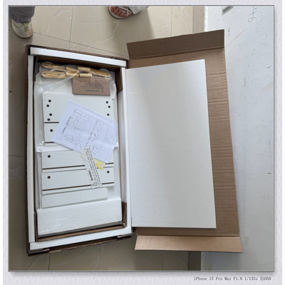 Bibliothèque pour enfants avec côté tableau noir - Bibliothèque en bois en forme d'ours avec rangement à 3 niveaux, planche à dessin pour tout-petits, organisateur de jouets et de livres pour salle de jeux ou chambre à coucher