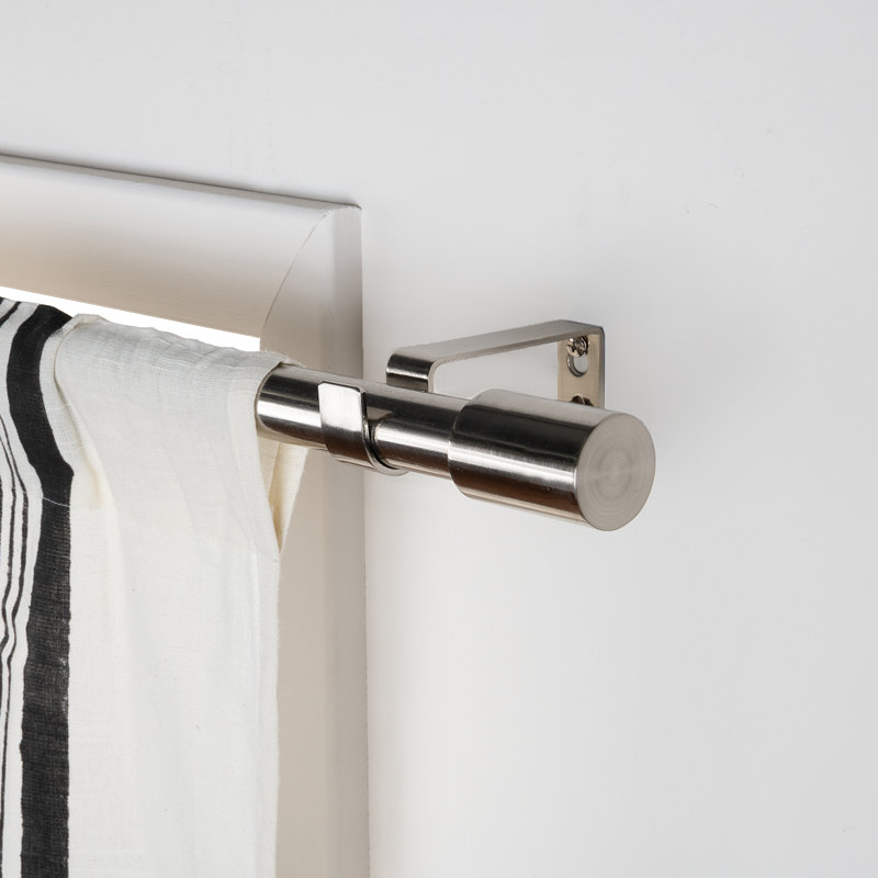 Tringle à rideaux simple ajustable 1 po Salut, Argent argent, 48" - 84"