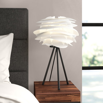 Lampe de table à trépied 19 "Carmina