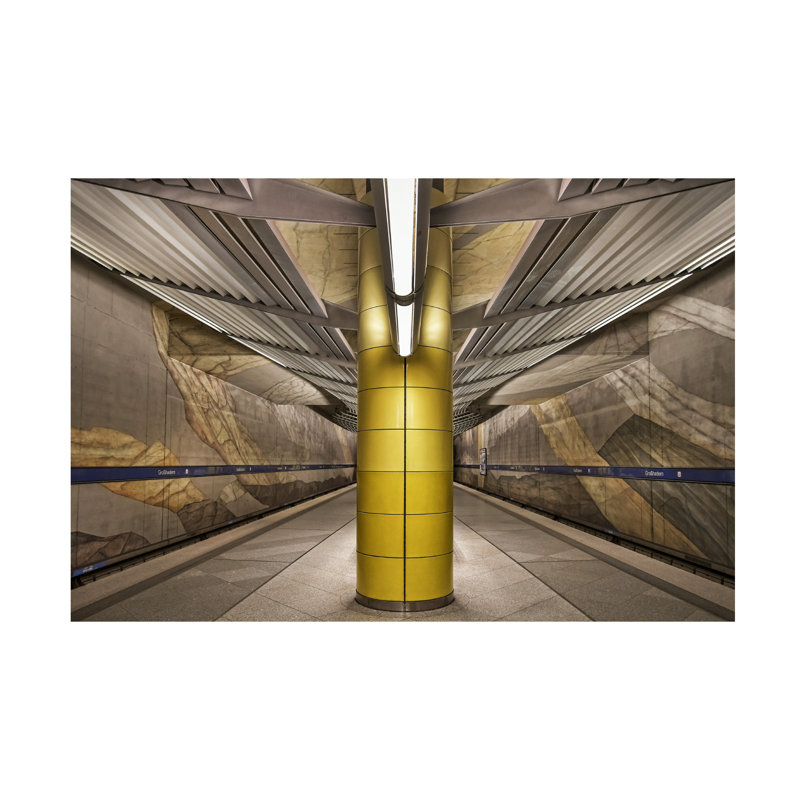 «Renate Reichert Subway Munich», art sur toile, H 12 po x l 19 po