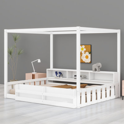 Lit Montessori au sol avec barrières de sécurité, étagère et cadre de baldaquin pour une chambre créative et élégante