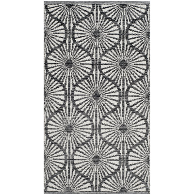 Tapis noir / ivoire à motif géométrique tissé à plat à la main Oak Hill