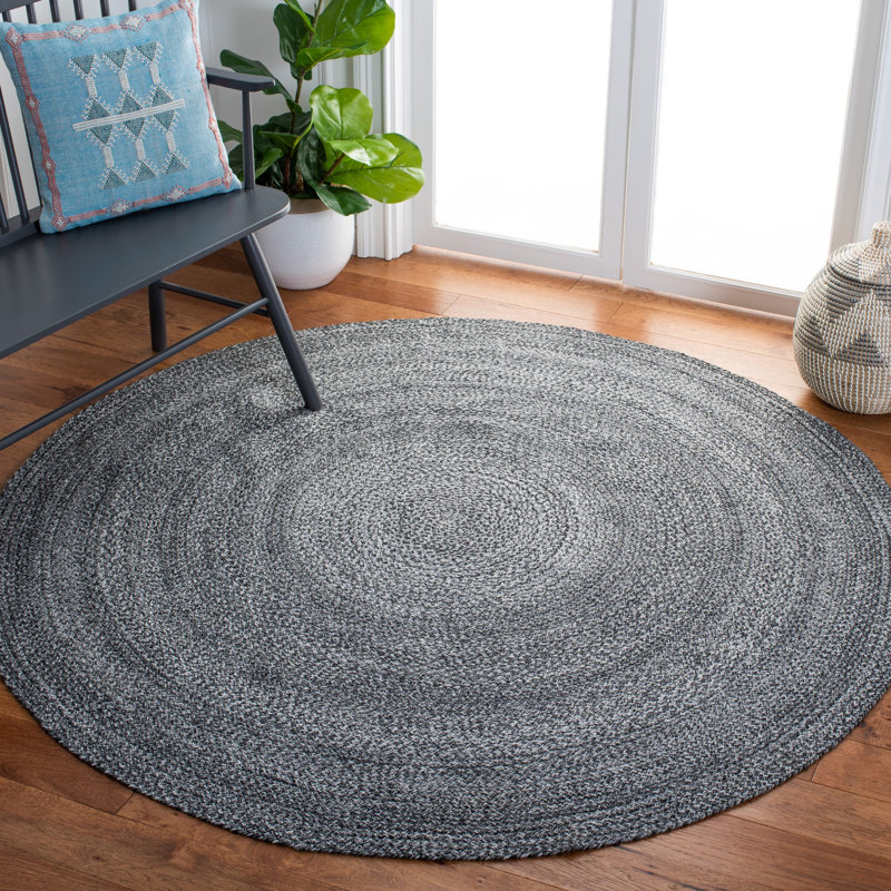 Haden Hand Woven Performance Rug, Round 5'