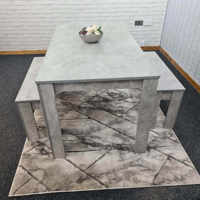 Capems 4 - Person Dining Set