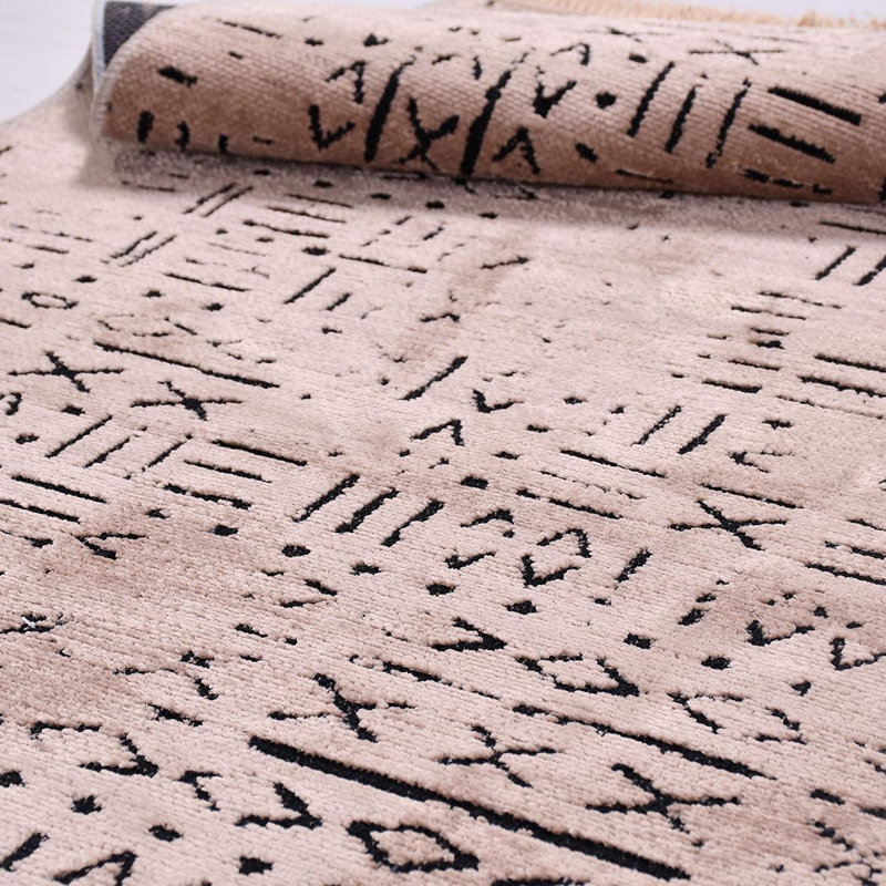 Vena Scandinavian Pattern Non-Slip Base Machine-Made Rug in Beige, Rectangle 3'3" x 4'11"