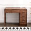 Table de maquillage moderne avec rangement minimaliste
