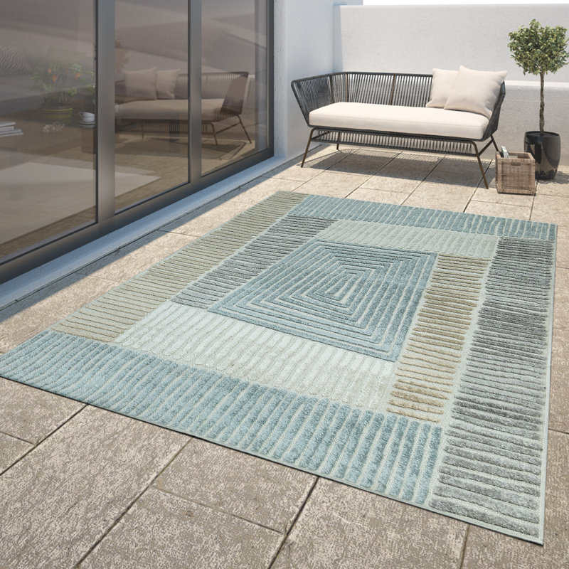 Zackarey Geometric Indoor Rug, Rectangle 5'3" W x 7'7" L
