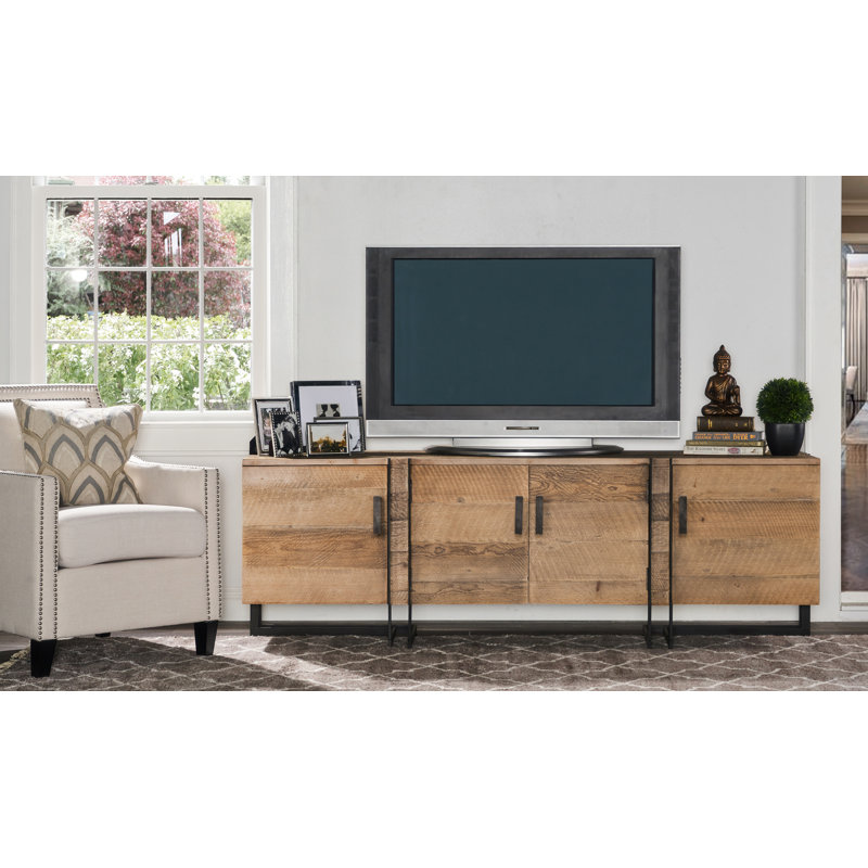 Martine Media Console