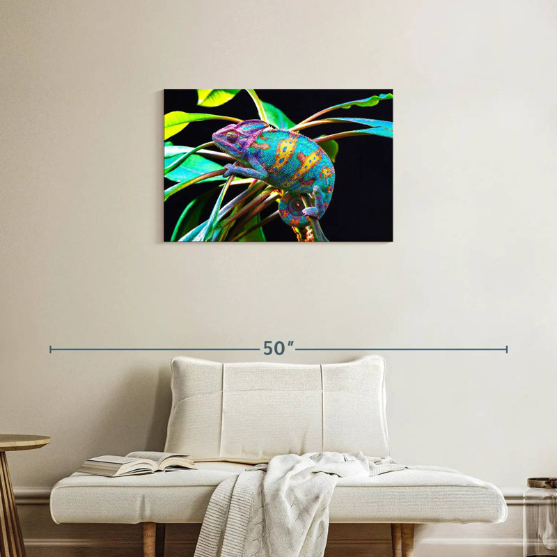 Brampt Chameleon, 20" H x 30" W