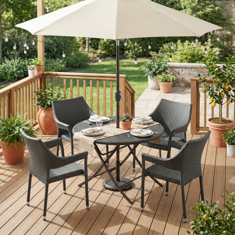 Chaise de patio en osier avec design empilable