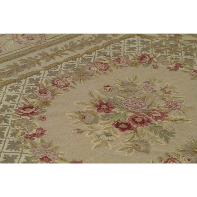 Hand Knotted Wool Oriental Area Rug