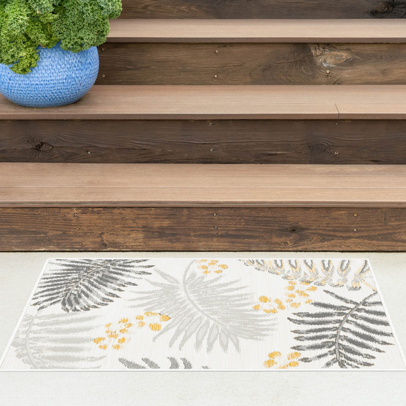 Zina Floral Reversible Flatweave Polypropylene Indoor / Outdoor Area Rug - Cream , Rectangle 2' x 3'
