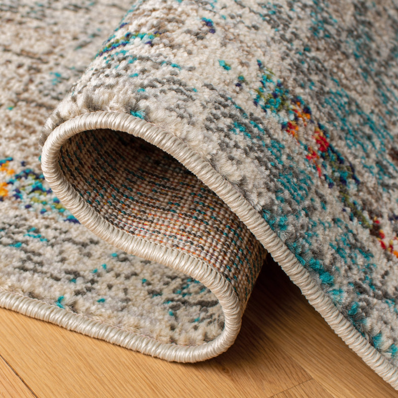 Felty Oriental Grey / Gold Area Rug, Runner 2'2" x 8'