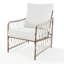 Fauteuil d'appoint en rotin à tissage ouvert avec coussin