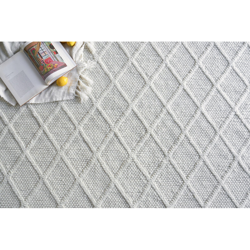 Brentwood Hand Woven Wool Geometric Area Rug, White, Rectangle 6' x 9'