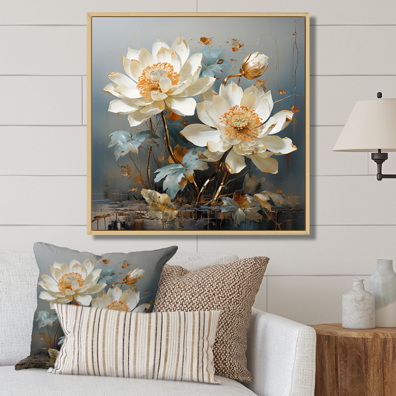 Gilded Tranquility Lotus II - impression, Cadre naturel flottant, H 16 po x l 16 po x P 1 po