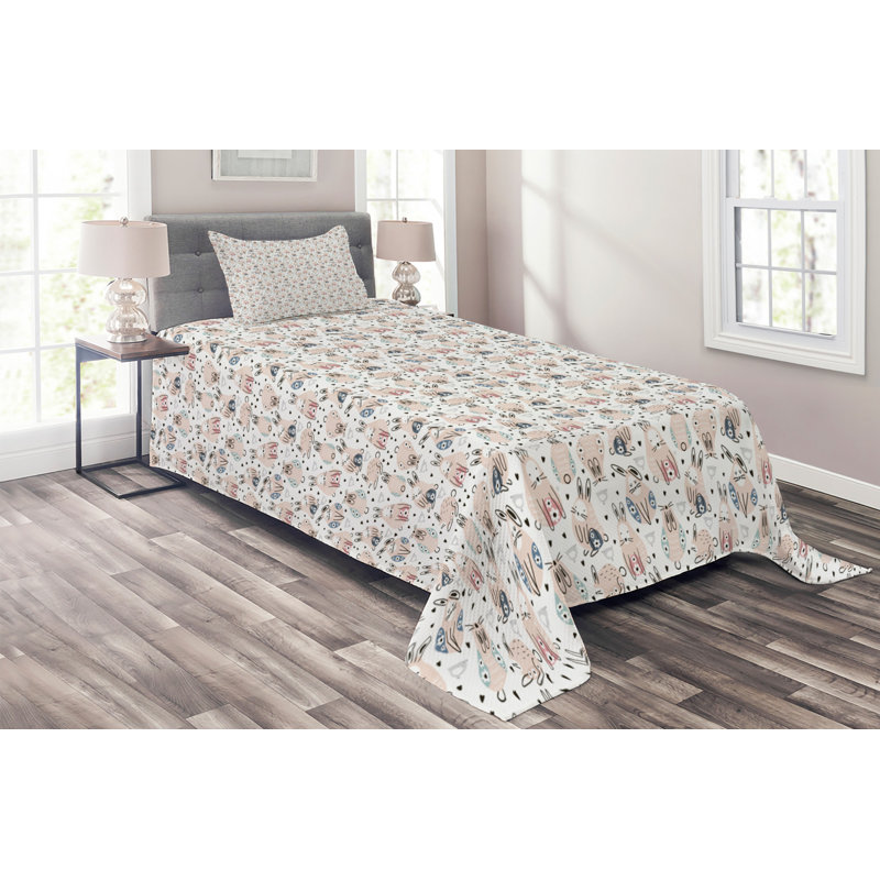 Farmhouse / Country Polyester Coverlet, Twin Bedspread + 1 Sham, Flower Green