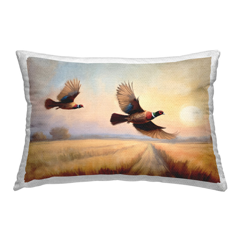 Coussin d'extérieur imprimé d'automne «Fall Flight Pheasants» par Kim Allen