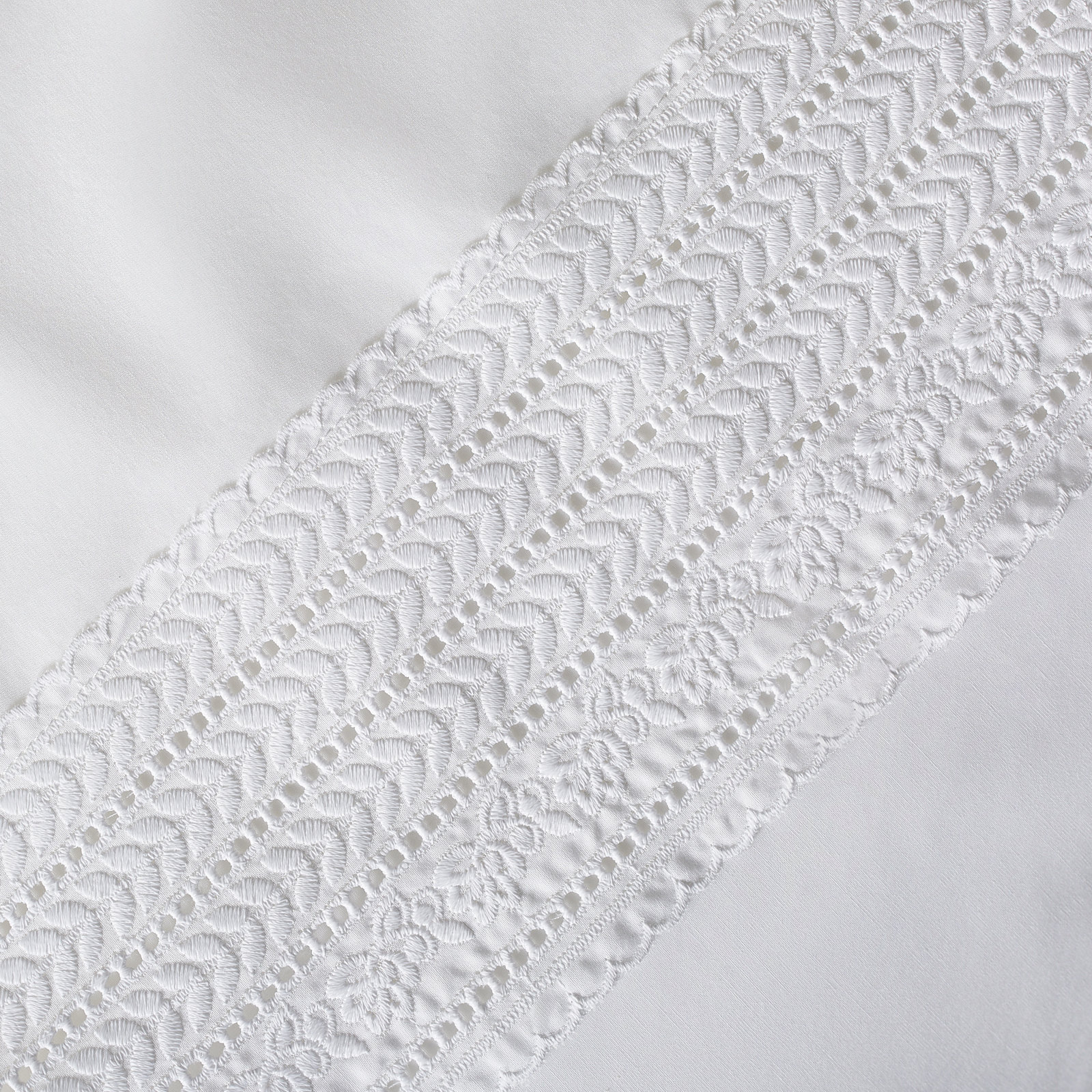 Baya Cotton Sheet Set, Full Fitted Sheet with 2 Pillowcases