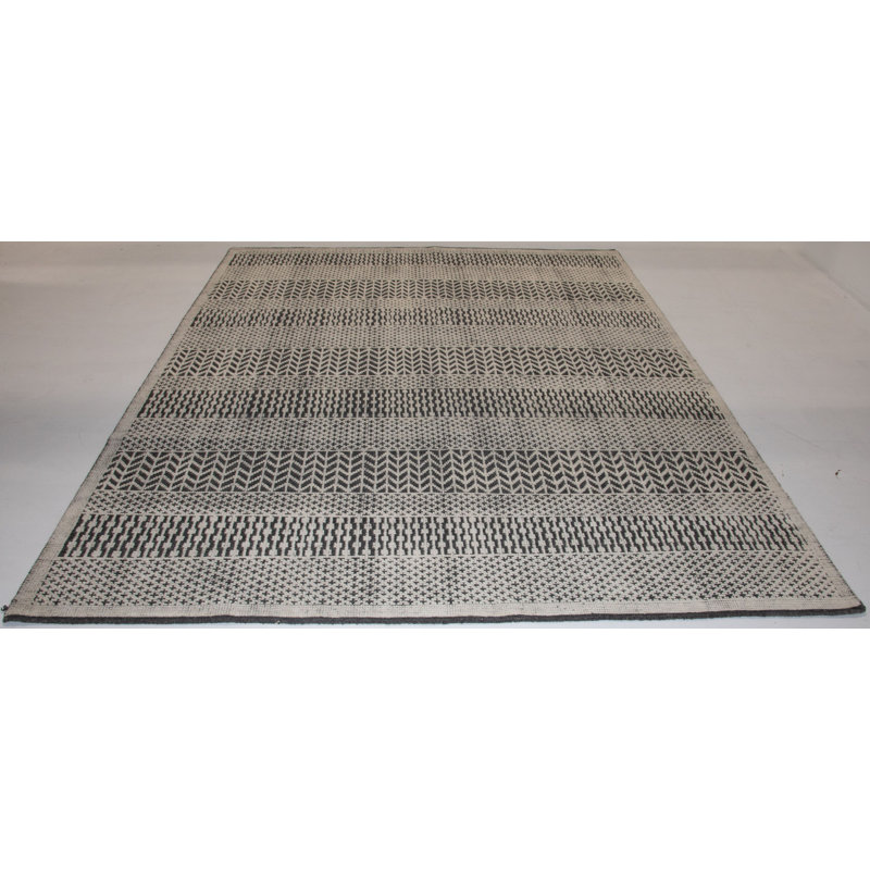 Rectangle Rectangle 8' X 10' Area Rug