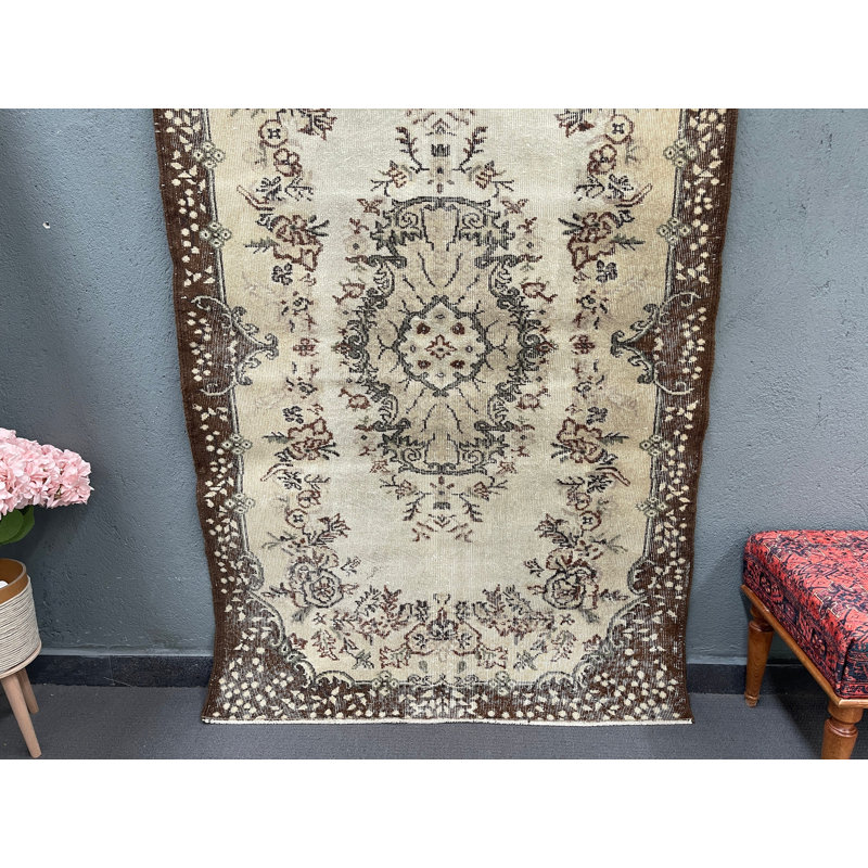 Élégant tapis en laine beige, tapis floral classique de 46,5 x 77,2 pouces, Rectangle 3 pi 11 po x 6 pi 5 po