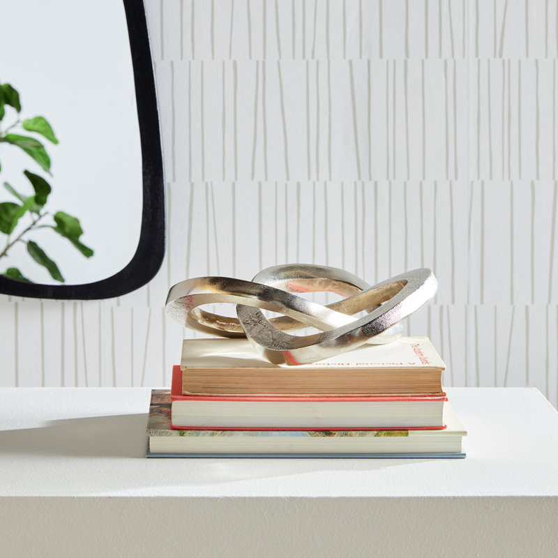 Sculpture Madora