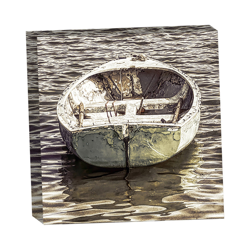 Chaloupe sur l'eau cuivrée par Grotto Studios